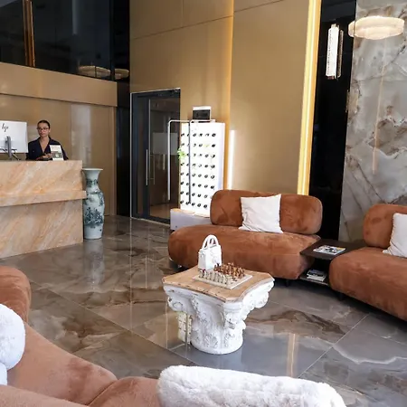 Licorne Hotel 5*
