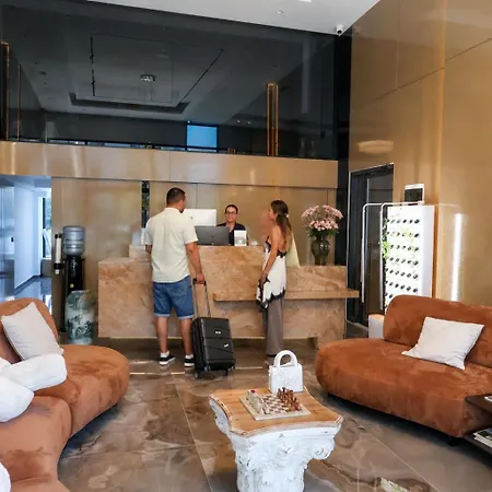 Licorne Hotel Tirana