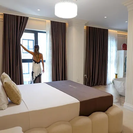 Hotel Licorne Tirana